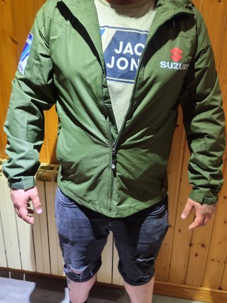 Chaqueta Suzuki Impermeable Verde