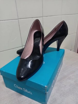 Zapatos tacón charol Alex Silva negros,T/40