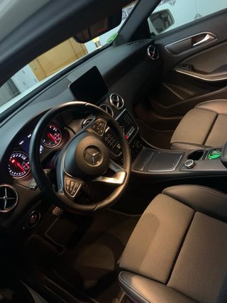 Mercedes-Benz Clase A AMG line