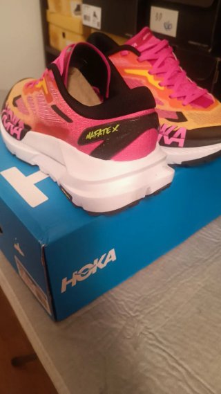 Hoka Mafate X Naranja/Rosa