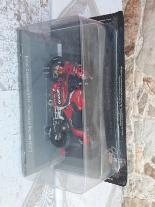 Moto Ducati Desmosedici GP21 - Bagnaia 2021