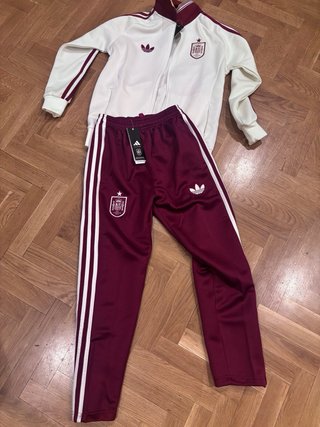 Chándal Selección Española Adidas Talla 18 niño