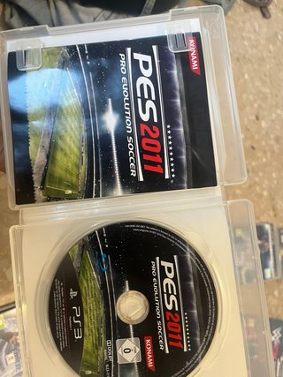 FIFA 18 y PES 2011 PS3