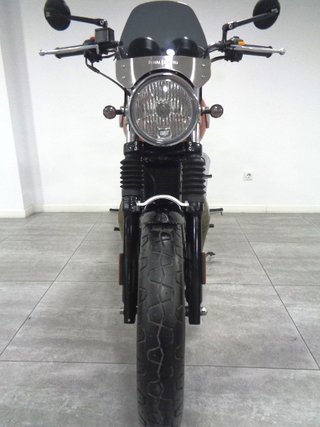 Royal Enfield Interceptor 650