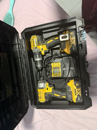 Set taladro y atornillador DeWalt