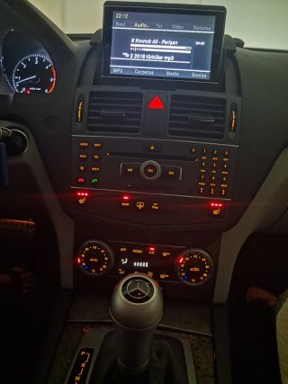 Mercedes-Benz Clase C350  2011 en perfecto estado