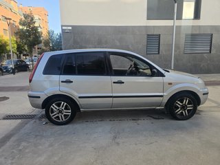 Ford Fusion 2005