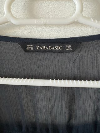 Blusa Zara Azul Marino Volantes