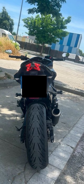 Kawasaki Z800e