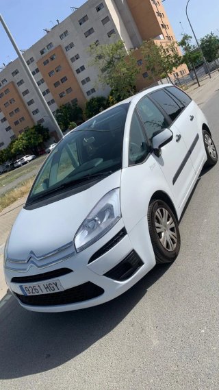 Citroen Grand C4 Picasso 2011