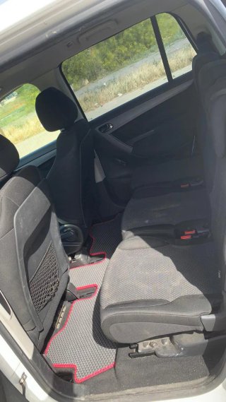 Citroen Grand C4 Picasso 2011