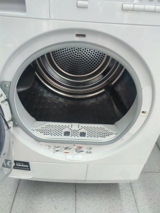 Secadora bomba de calor AEG 8kg A++ con garantía