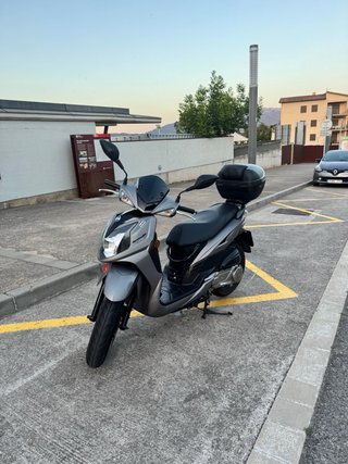SYM Scooter