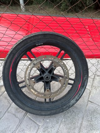 Ruedas Beta RRT y Yamaha TZR