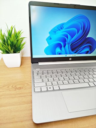 Portátil HP i5 8GB 250GB SSD