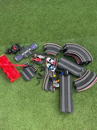 Scalextric Compact Porsche Cup 1:43+ Extra