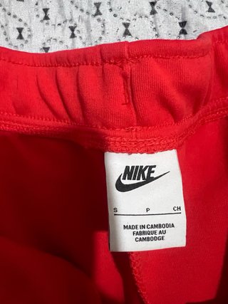 Pantalones Nike Rojos Tech Fleece