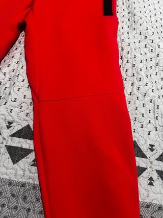 Pantalones Nike Rojos Tech Fleece