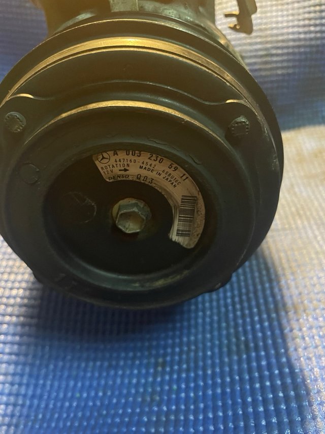 Compresor de aire acondicionado