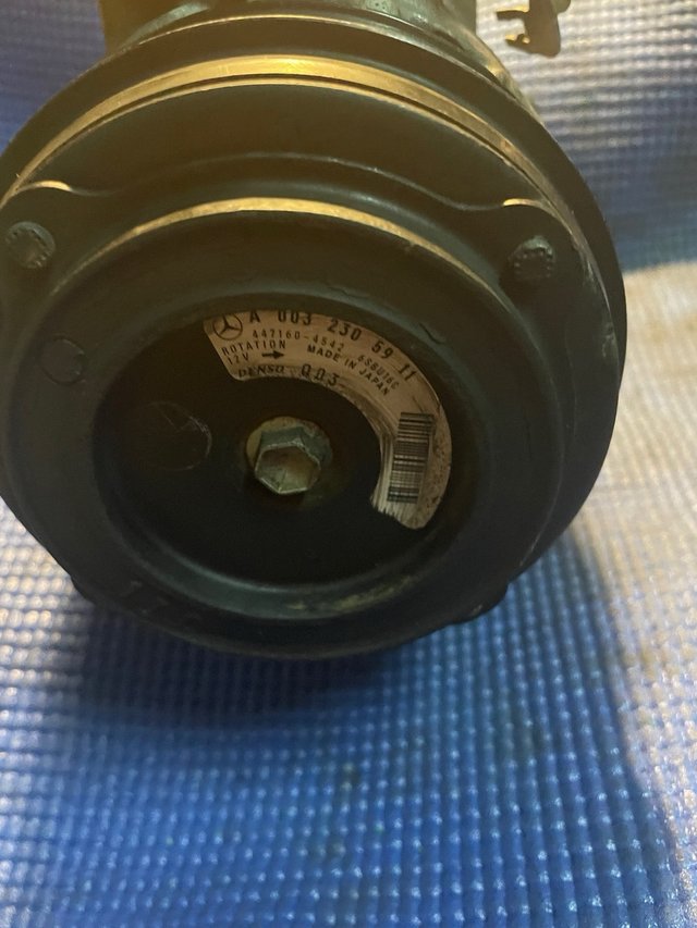 Compresor de aire acondicionado