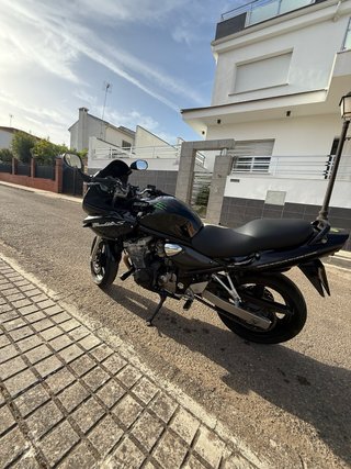 Suzuki Bandit 600