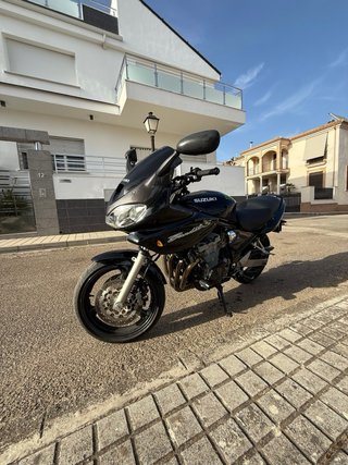 Suzuki Bandit 600