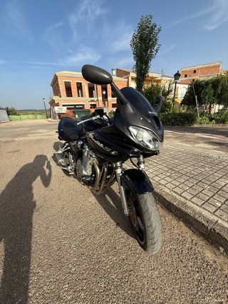 Suzuki Bandit 600