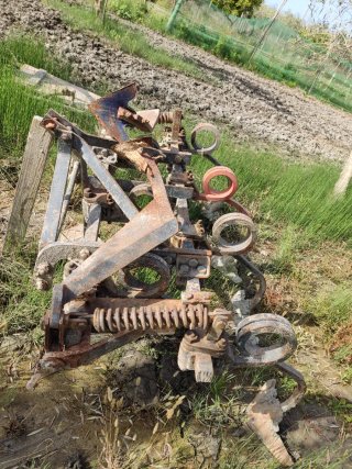 Cultivador mazizo para tractor 9 brazos