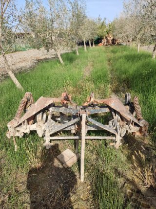 Cultivador mazizo para tractor 9 brazos
