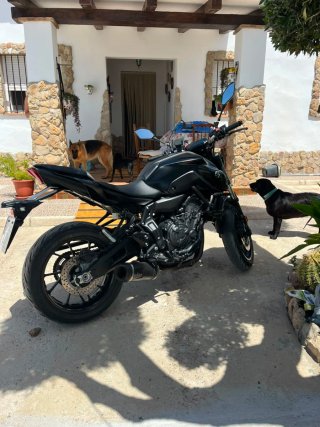 Yamaha MT-07 Negra