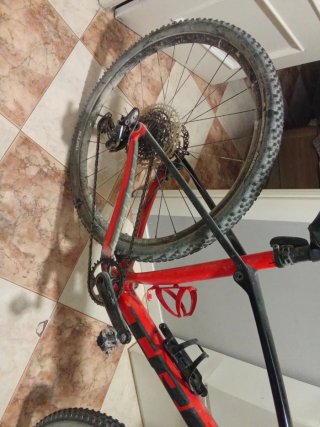 Bicicleta Trek Roja y Negra