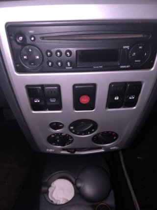 Dacia Logan 2006