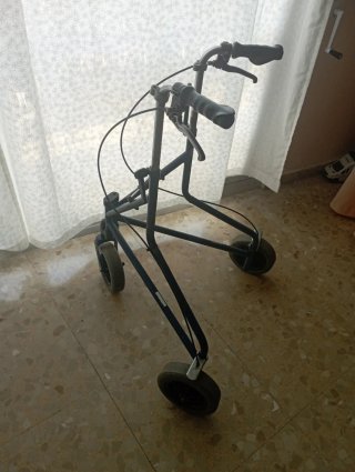 Andador Plegable con Frenos