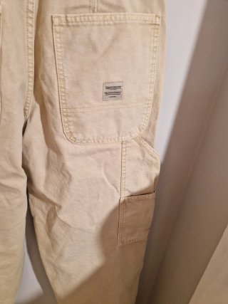 Pantalón baggy beige