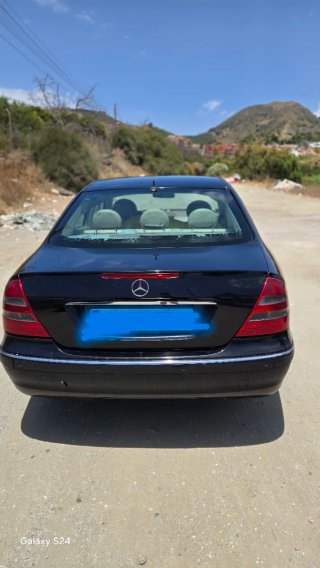Mercedes-Benz Clase E 2004