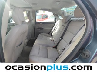 Volvo S40 2.0 D Momentum 100 kW (136 CV)