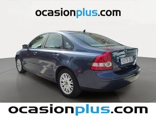 Volvo S40 2.0 D Momentum 100 kW (136 CV)
