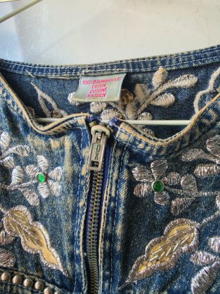 Vestido vaquero bordado