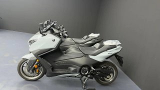 X2 YAMAHA TMAX 560 Y TECH MAX 2026
