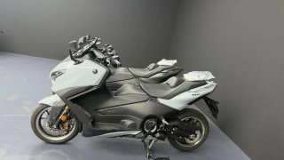 X2 YAMAHA TMAX 560 Y TECH MAX 2026