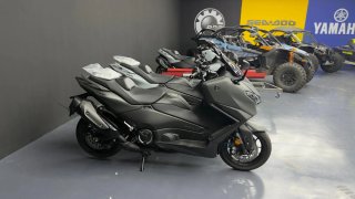 X2 YAMAHA TMAX 560 Y TECH MAX 2026