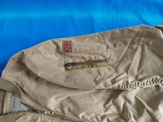 Chaqueta bomber Pull&Bear verde M
