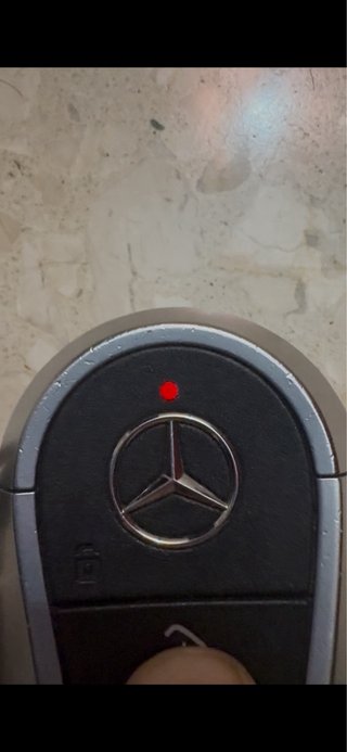 Llave Mercedes 2025