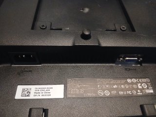 Monitor Dell Negro y Plateado