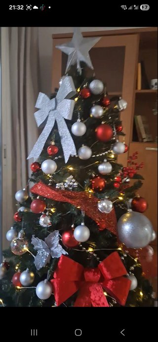 Árbol de Navidad 180cm con Decoración