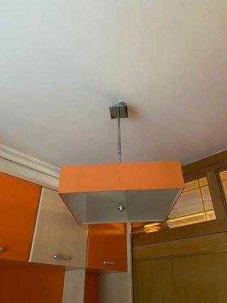 Escritorio y armario naranja! Urge regalo!!!!