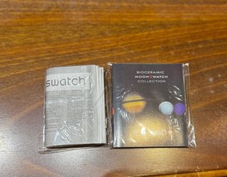 Swatch x Omega Mission To The MoonPhase originale