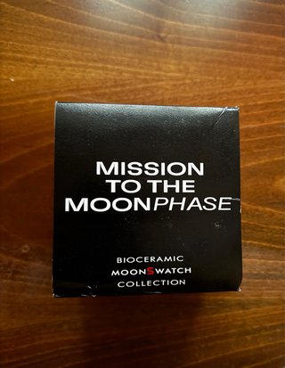 Swatch x Omega Mission To The MoonPhase originale