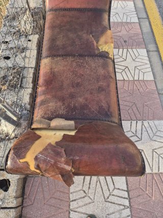 Chaise longue Chesterfield cuero