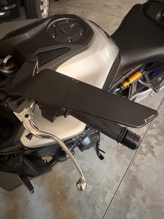 Specchietti Rizoma Moto